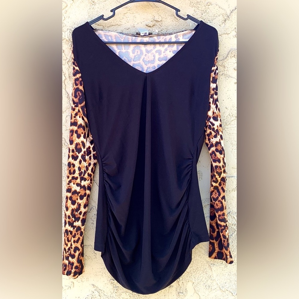 Leopard print long sleeve top